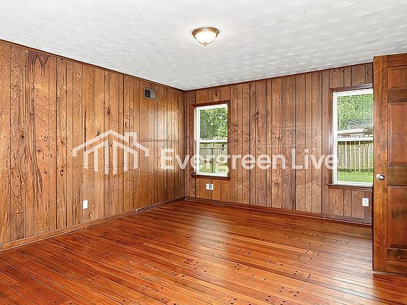 5th image of 3404 Lynchburg St