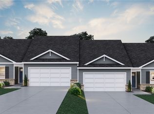 308 Gleneagles Dr, Butler, PA 16001