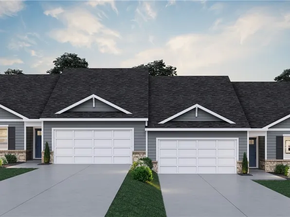 3067 Audrey Dr, Hempfield Township, PA 15601