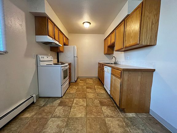2nd image of 1850 Laporte Ave APT C16