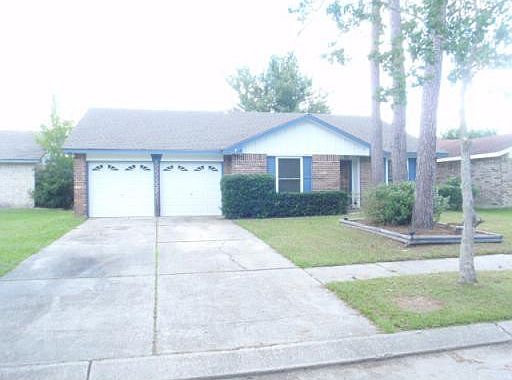 5th image of 745 Ridgewood Dr