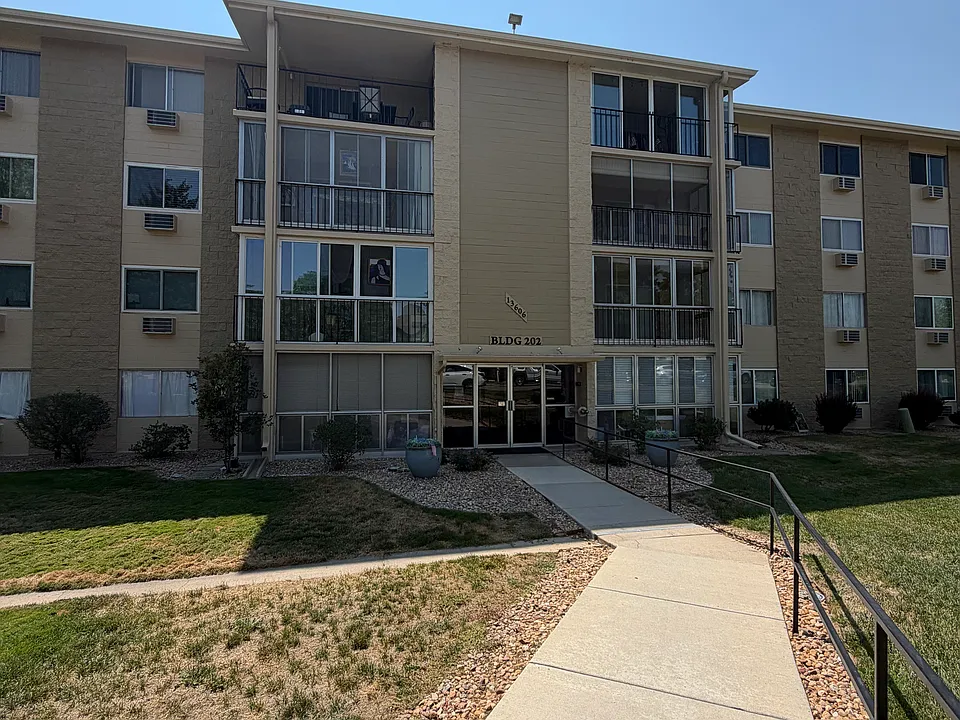13606 E Bates Ave #411