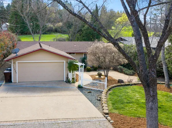 11389 Torrey Pines Dr, Auburn, CA 95602