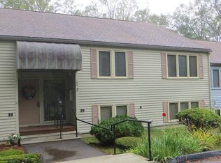 40 Maria Ave APT B, Southbridge, MA 01550