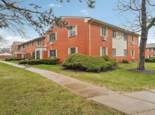 801 Plate St UNIT 208, Rochester, MI 48307