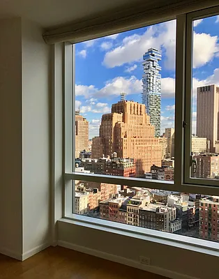 Rented by Verus Real Estate | media 22