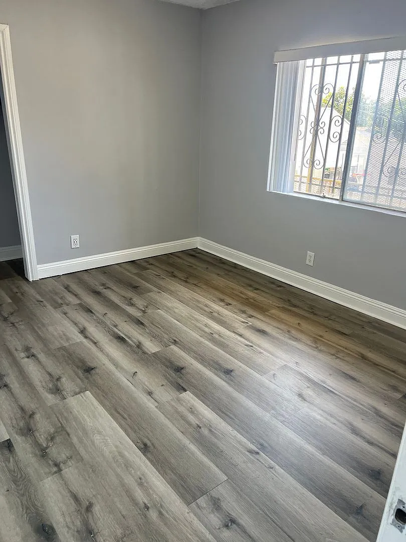 4 bed, 2.0 bath, 1100 sqft, $3,668 — Photo 4