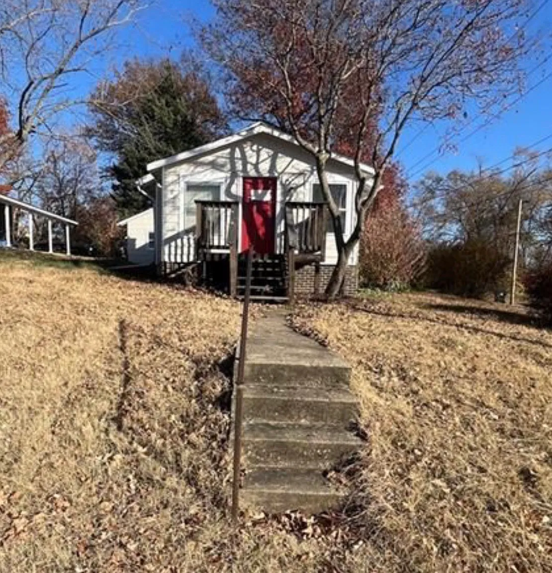 3 bed, 1145 sqft, $1,350 — Photo 1