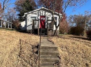 711 Shotwell St, Warrensburg, MO 64093