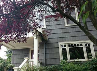 7221 Palatine Ave N, Seattle, WA 98103