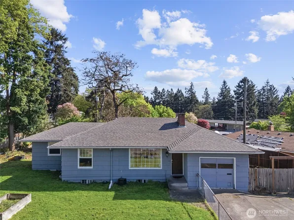 303 NW Hazel Dell Way, Vancouver, WA 98665