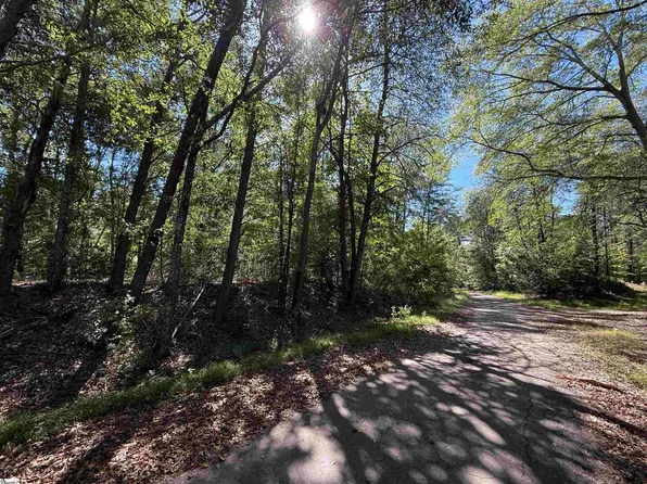 State Rd, Roebuck, SC 29376