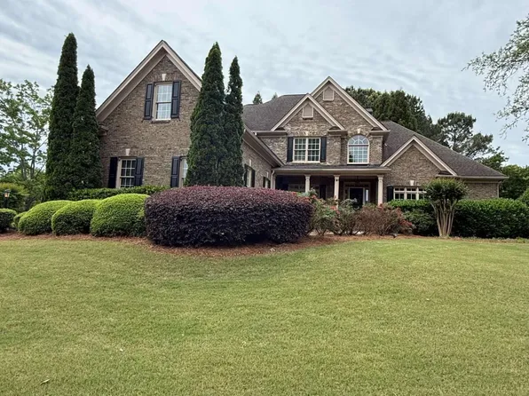 2401 Floral Valley Dr, Dacula, GA 30019