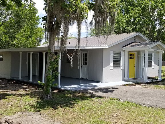 Exterior Front-Carport