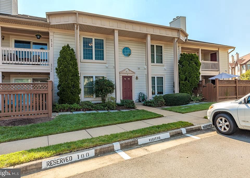1st image of 6913B Sandra Marie Cir