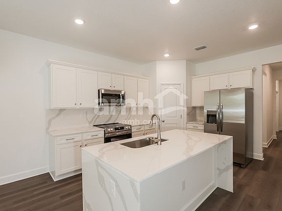 4th image of 37956 Dusty Saddle Ln