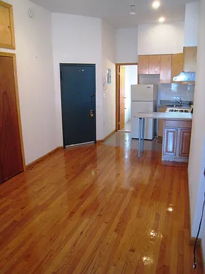 Rented by City Connections Realty | media 45