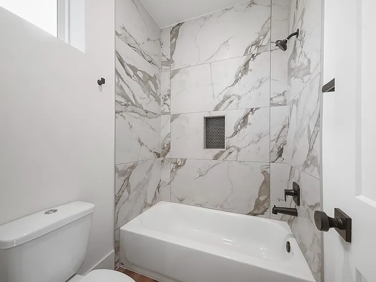 881 Rachel St #C — Photo 15