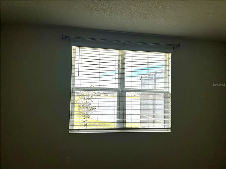 10225 Daybreak Gln — Photo 8
