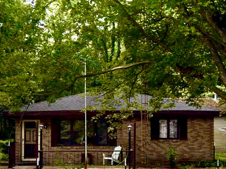 1st image of 3708 Evanston St