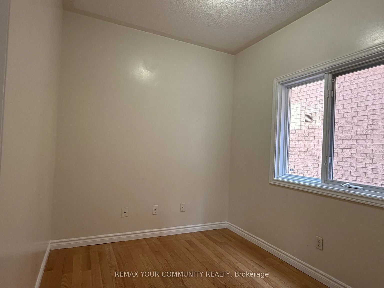 4 bed, $3,800 — Photo 3