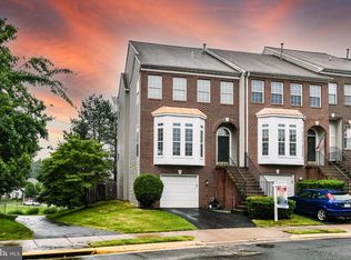 6215 Frosty Winter Ct, Centreville, VA 20120