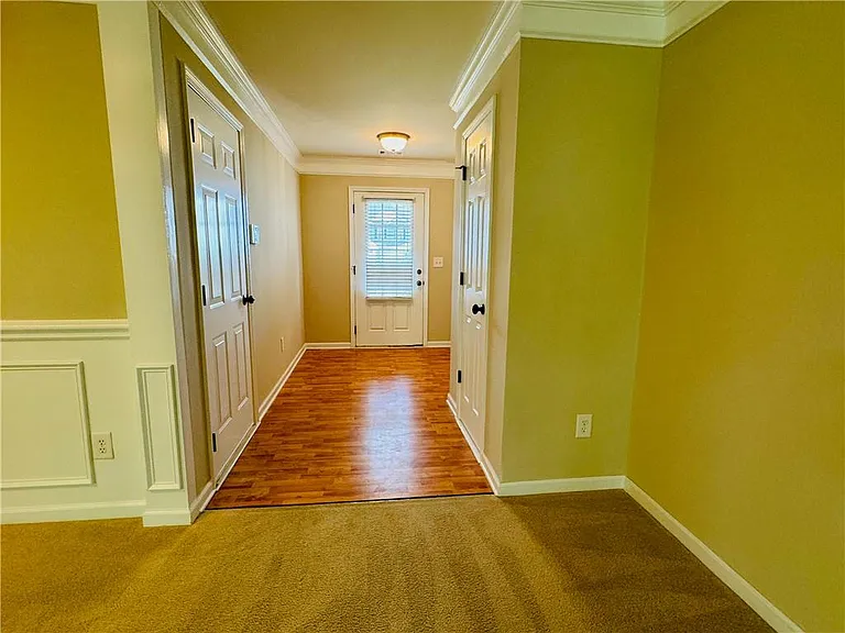 2515 Sheldon Pl — Photo 4