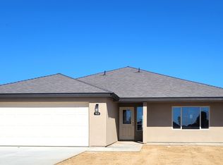 9636 Glade Ave, California City, CA