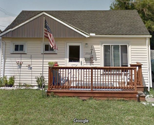 1st image of 13700 Sprecher Ave