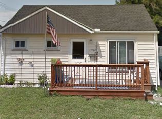 13700 Sprecher Ave, Cleveland, OH 44135