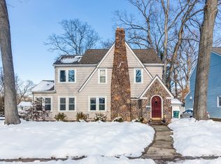 163 Woodlawn St, Hamden, CT 06517