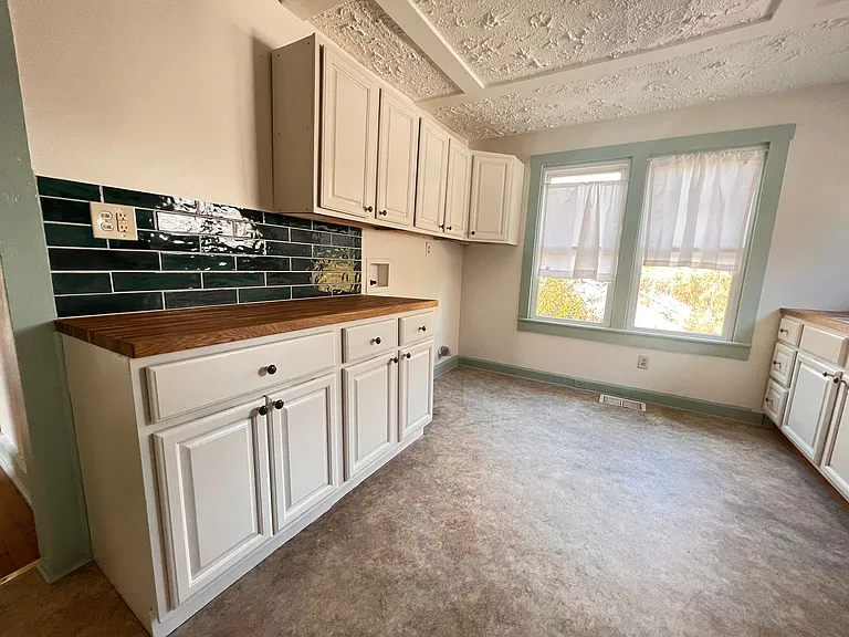 83 East St — Photo 8