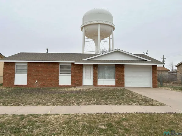 2708 Lore St, Clovis, NM 88101