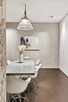 Sold by Compass | media 6