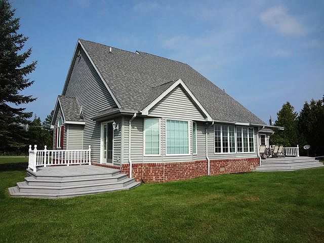 1st image of 6881 McCreery Dr