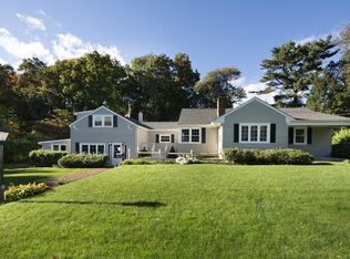 25 Arrowwood St, Cohasset, MA 02025
