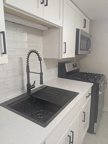 121 N 36th St #3 Photo 1