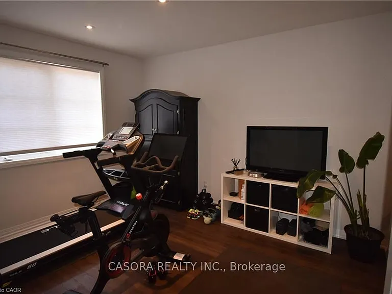 2362 New St #5 — Photo 21
