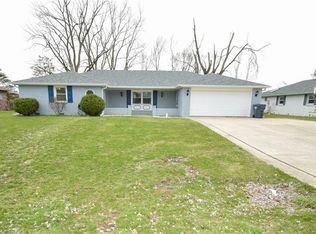 6220 S White Oaks Dr, Anderson, IN 46013