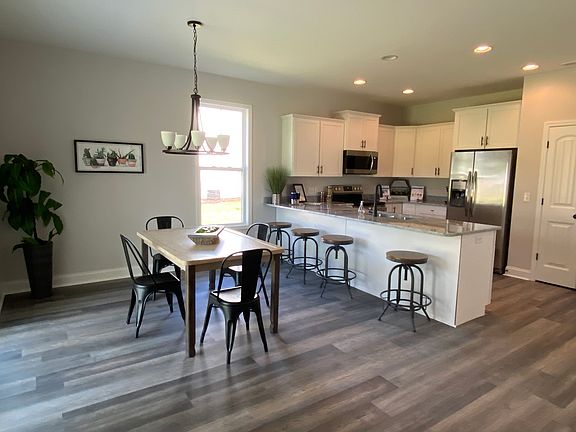 Images represent a previous build. Current selections may vary.