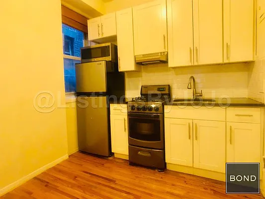 Rented by Bond New York | media 10