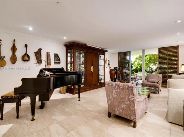 765 Crandon Blvd APT 301, Key Biscayne, FL 33149