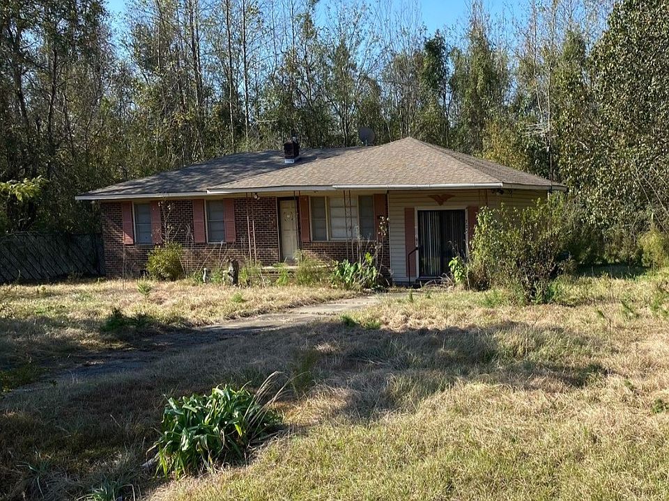 2nd image of 725 McClary Rd