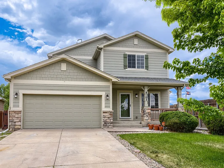 8102 Silver Glen Dr — Photo 2