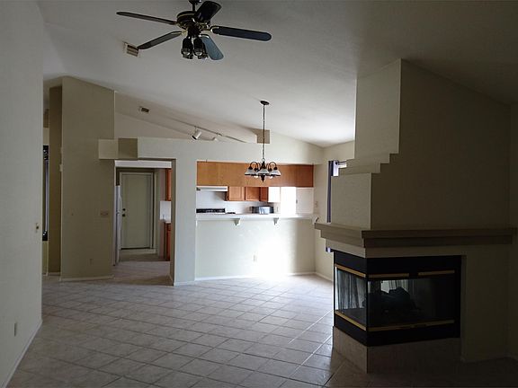 4th image of 9429 Canyon Shadows Ln