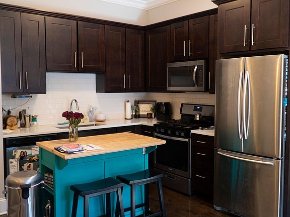 Fully updated kitchen