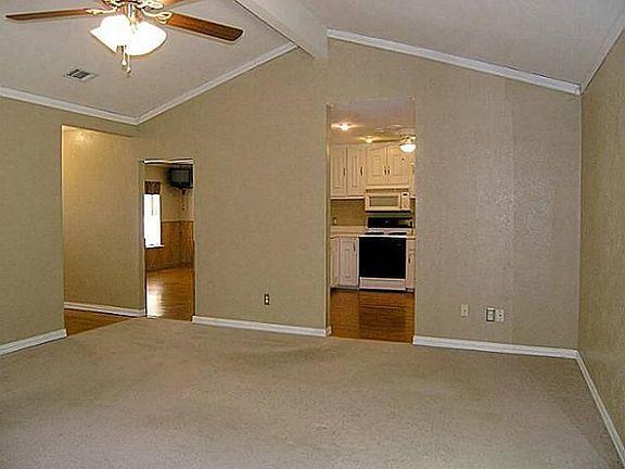 5th image of 1207 Harvest Hill Ln