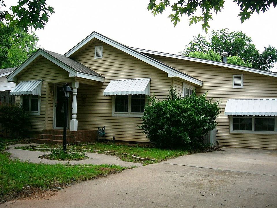 1st image of 207 E Joe Ave
