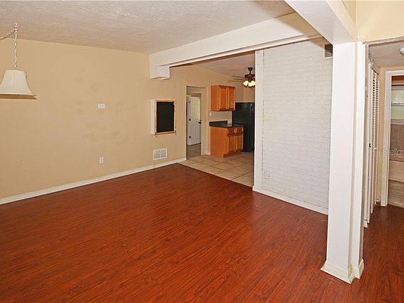 5th image of 4820 73rd Ave N