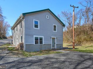 13 E Shortcut Rd, Newport, PA 17074